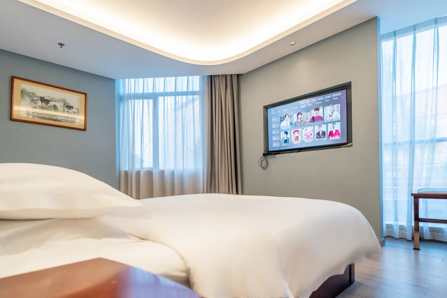 Business King Room photo 2