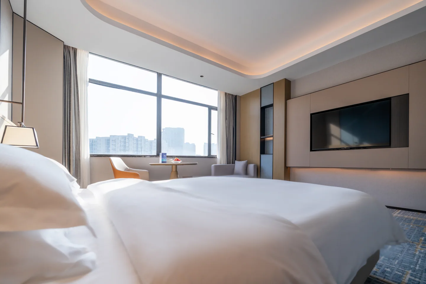 Deluxe King Room photo 2